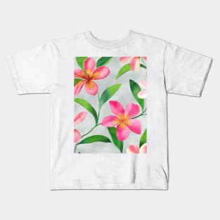 Tropical plumeria flowers and leaves watercolor seamless pattern. Exotic pink flowers composition. Colorful floral summer arrangement on textural background Kids T-Shirt